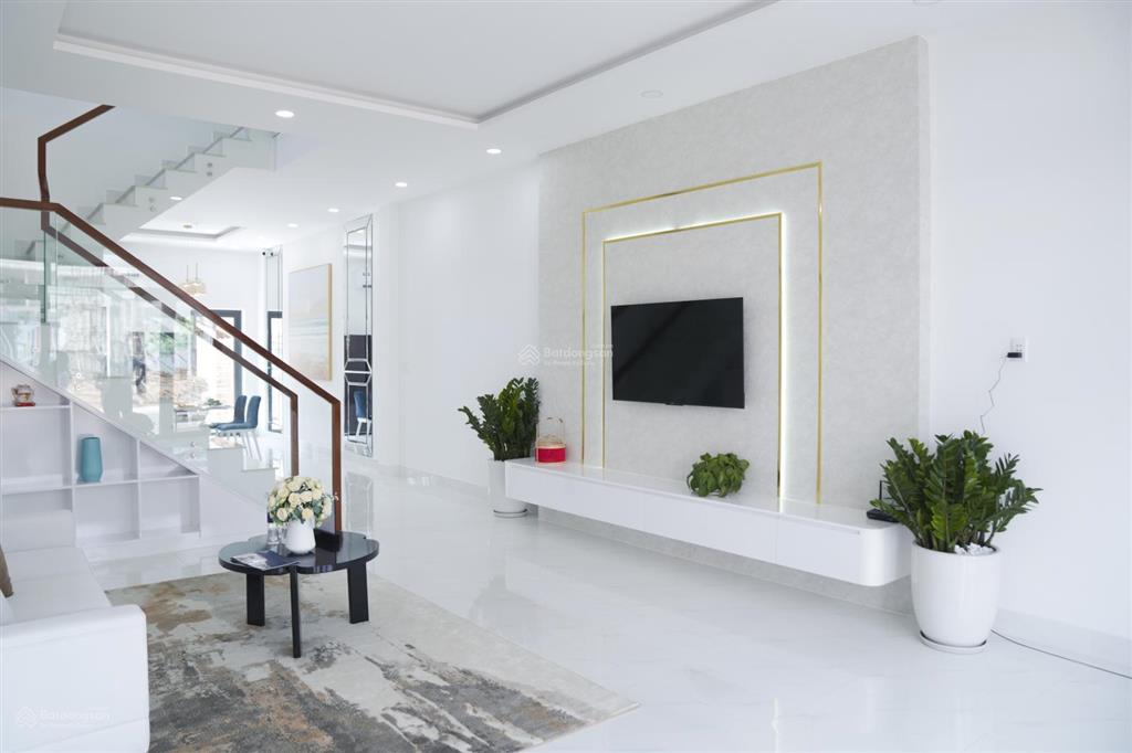 Bán nhà phố đồng bộ gia khải full hoàn thiện cao cấp dtsd 120m2 giá 2,4 tỷ / căn, sổ lâu dài