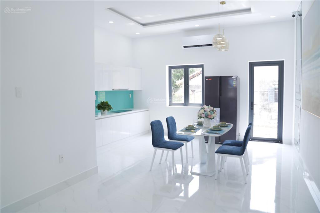Bán nhà phố đồng bộ gia khải full hoàn thiện cao cấp dtsd 120m2 giá 2,4 tỷ / căn, sổ lâu dài