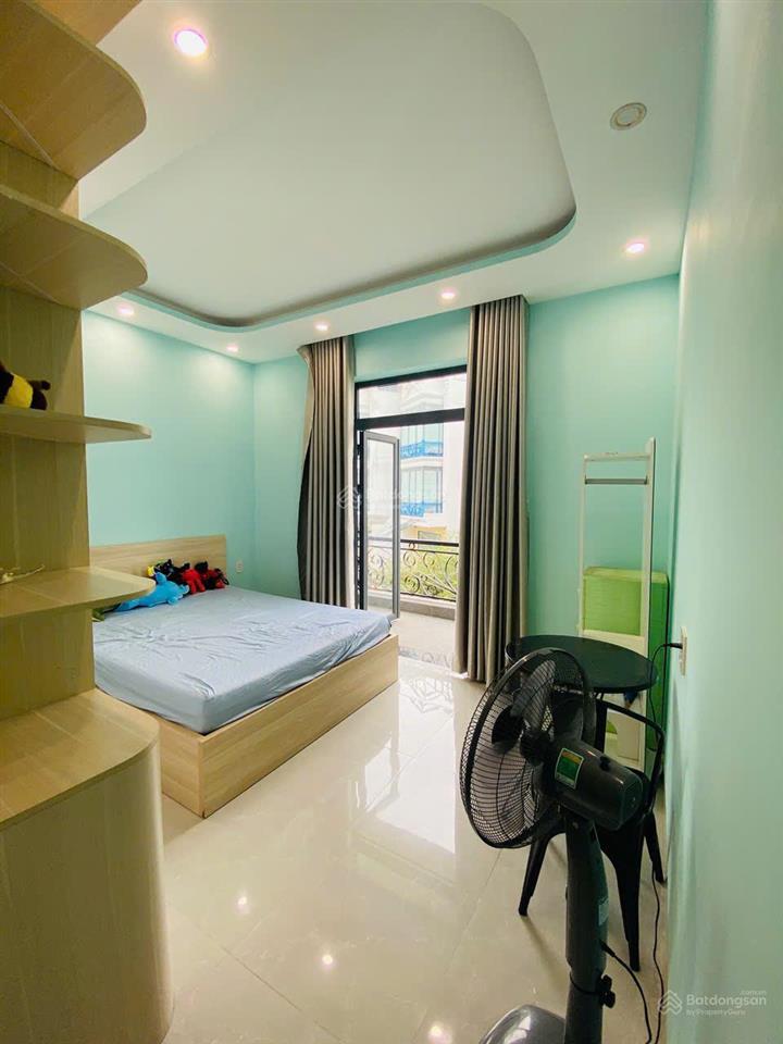 Cần bán nhà phố full nội thất kdc hiện đại đồng bộ mặt tiền hà huy giáp sát gò vấp lỗ