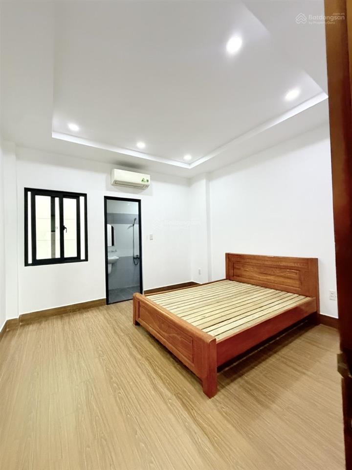 Bán nhà 4 tầng ngay trường cao đẳng điện lực q.12 diện tích đất 67.1m2 giá 5.6 tỷ