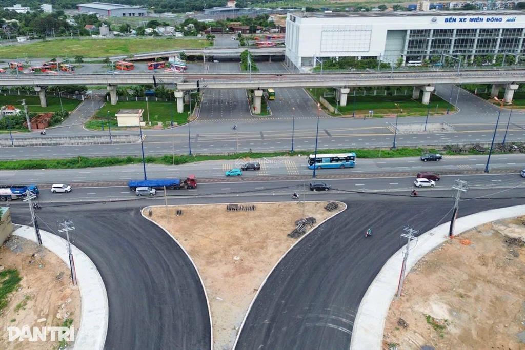 Chính chủ bán gấp lô đất mặt tiền đường thống nhất (đại lộ đông tây) kđt bình nguyên