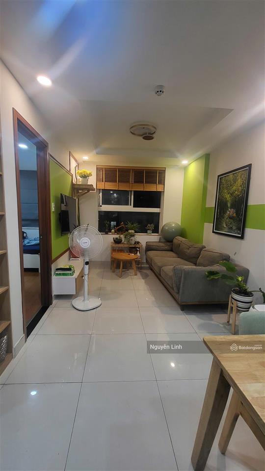 Chính chủ bán căn hộ 2 phòng ngủ 2wc full nội thất cao cấp tại samsora riverside