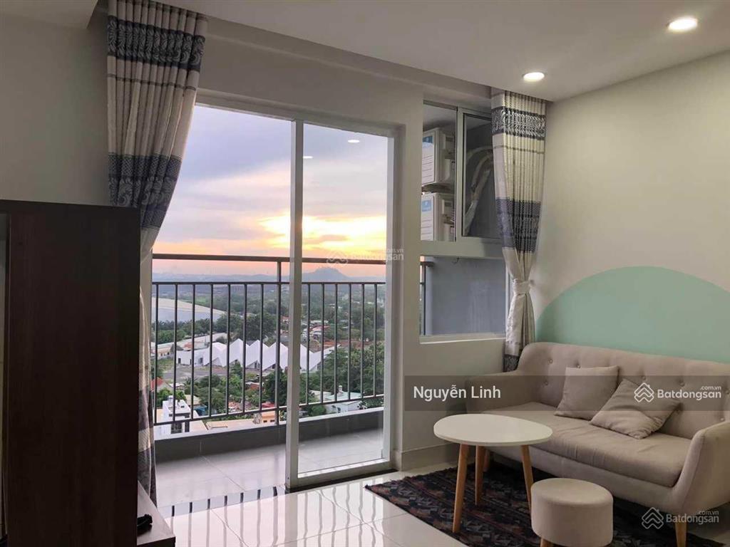 Cho thuê căn hộ samsora riverside 2pn + 2wc (full nội thất  chỉ cần xách vali vào ở)