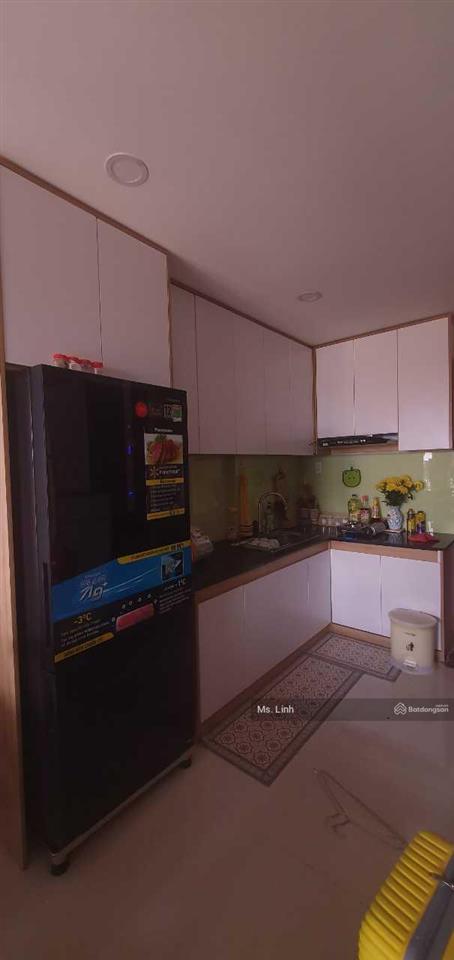 Chính chủ muốn bán gấp căn 49m2 giá chỉ 1,350 tỷ.  chính chủ 0906 091 ***