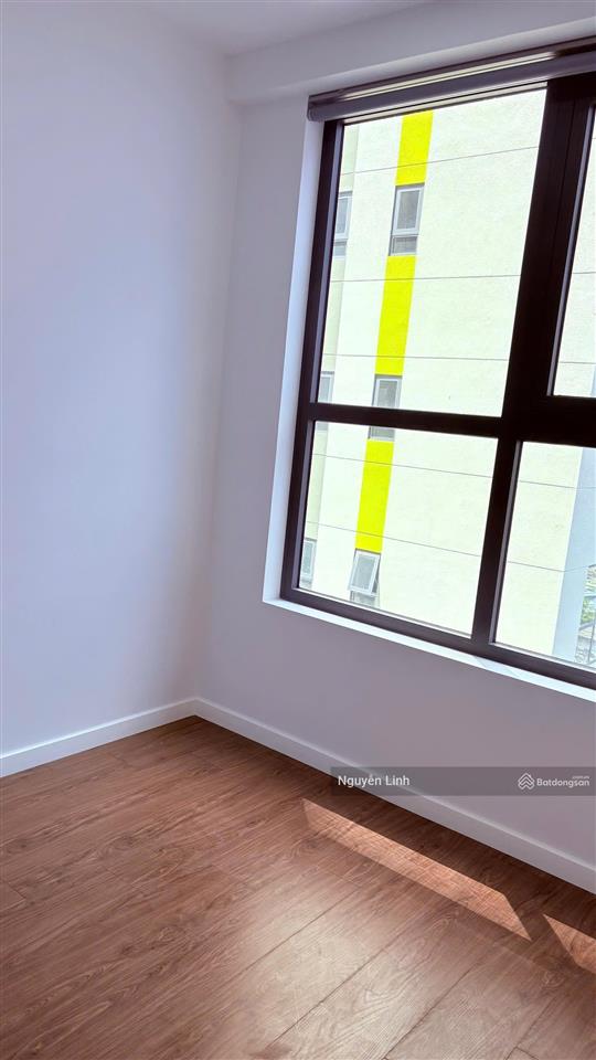 Cho thuê căn hộ 2pn 2wc, dt 52m², view hồ đá làng đại học, ngay ql1k  phạm văn đồng