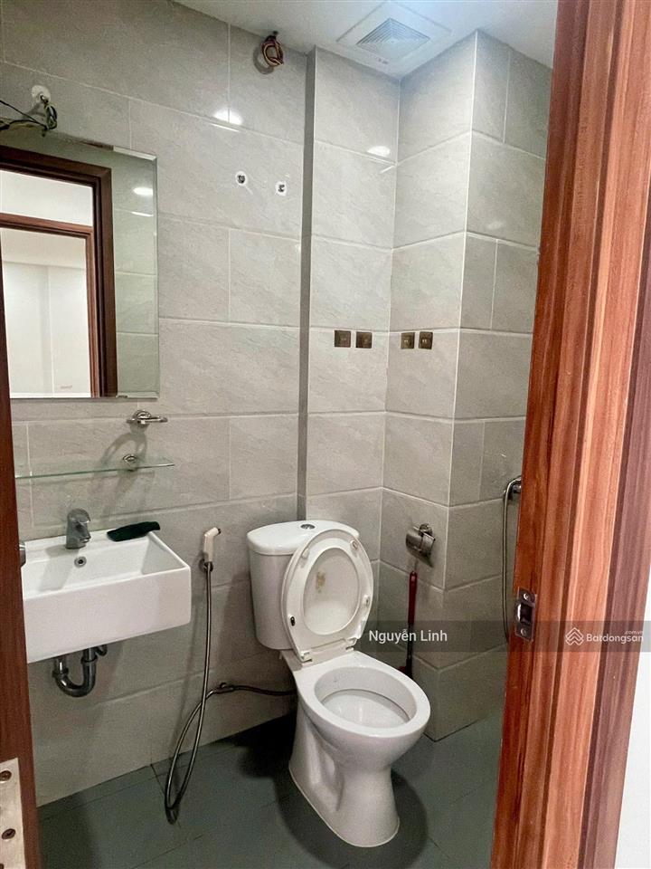 4,5 triệu  cho thuê căn hộ samsora riverside 2pn 2wc view đông nam cực thoáng