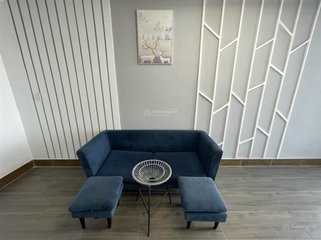 Nhà nguyên căn 7,5tr, 4pn hẻm ô tô 126m²