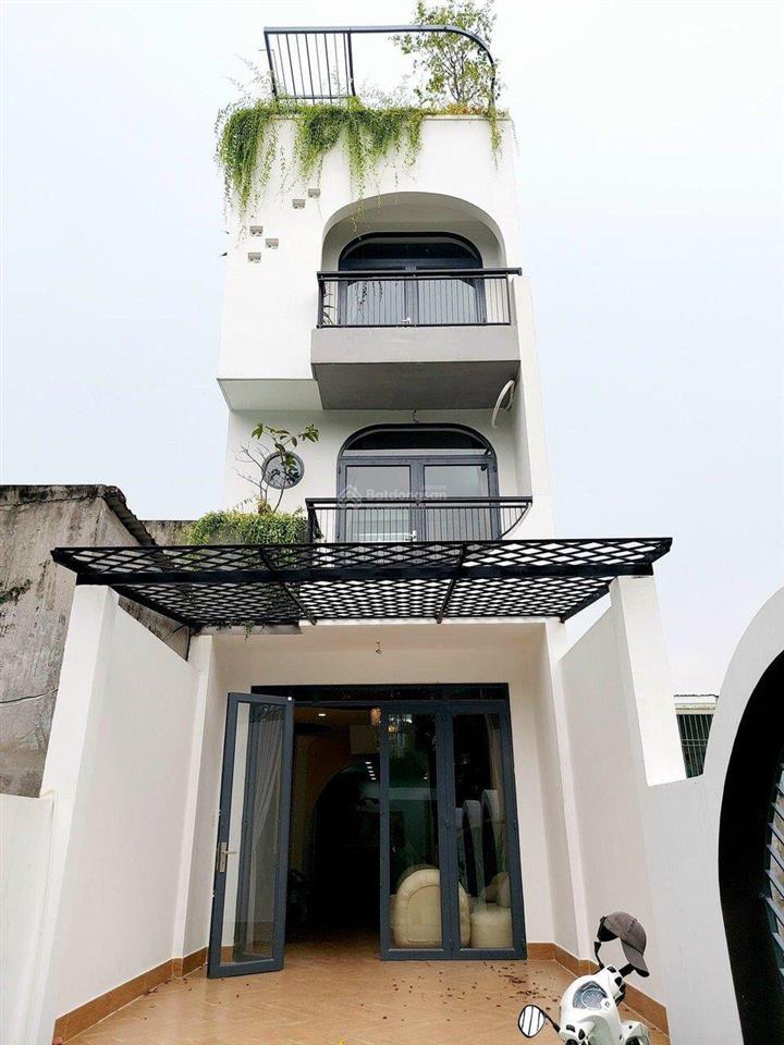 Nhà nguyên căn 7,5tr, 4pn hẻm ô tô 126m²