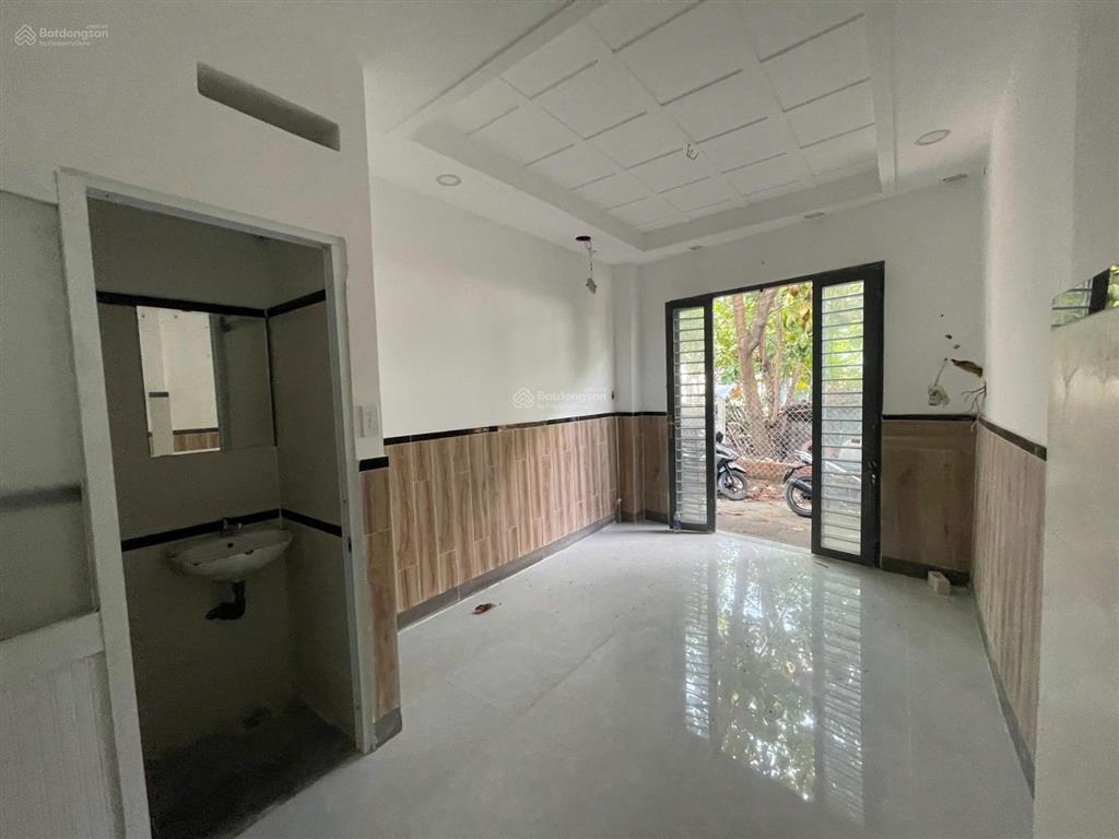 1 căn quốc lộ 1a dtsd 49m2, 1,7 tỷ  nhiều người cần