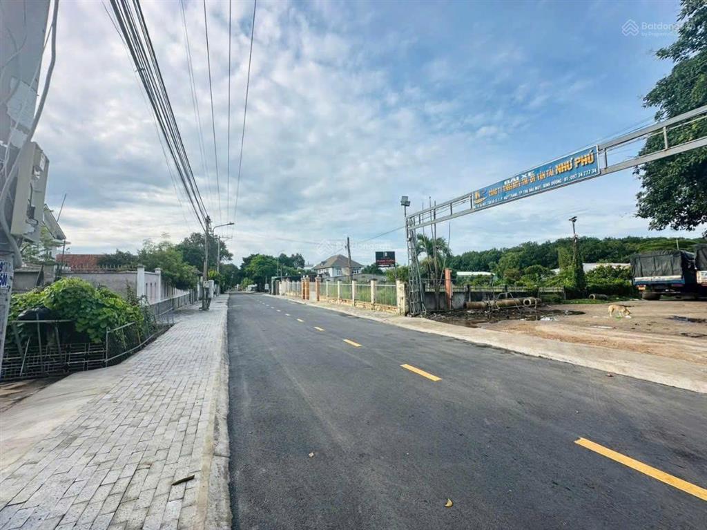 Bán đất mặt tiền đường nhựa lớn hiệp thành 1 ngang 20m, dài 76m, thổ cư 260 m2