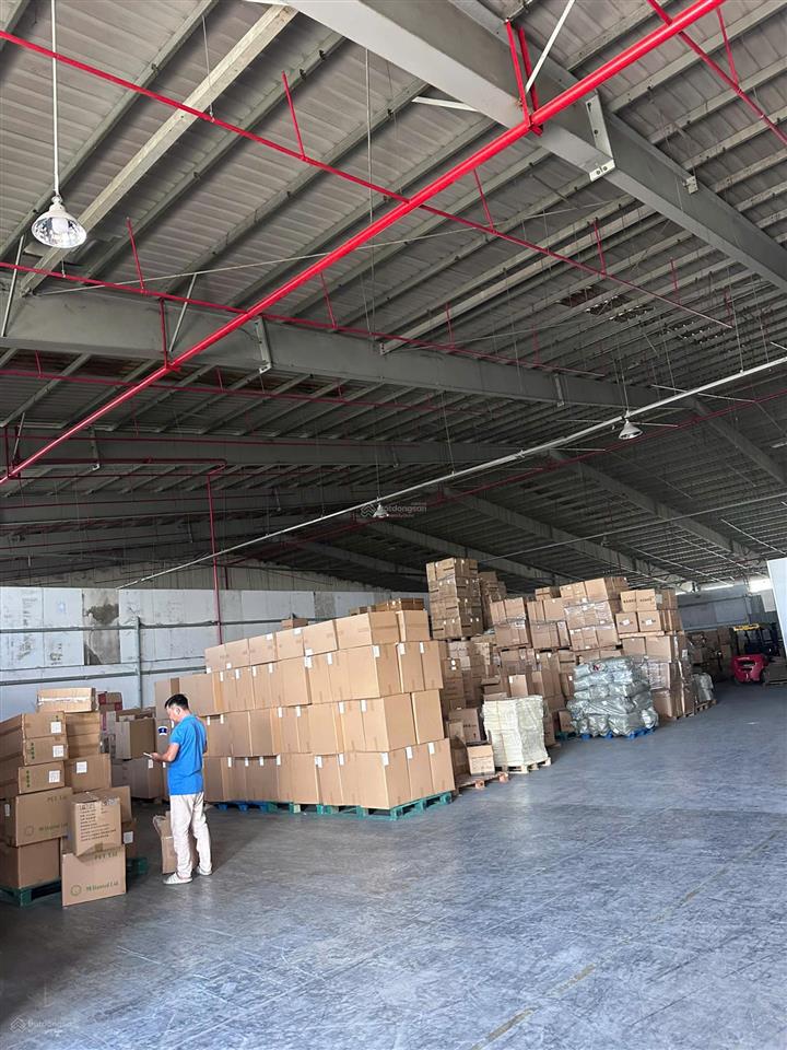 Bán nhà xưởng kcn đại đăng, tp. thủ dầu một  dt đất 1,8ha, xưởng 10.000m²