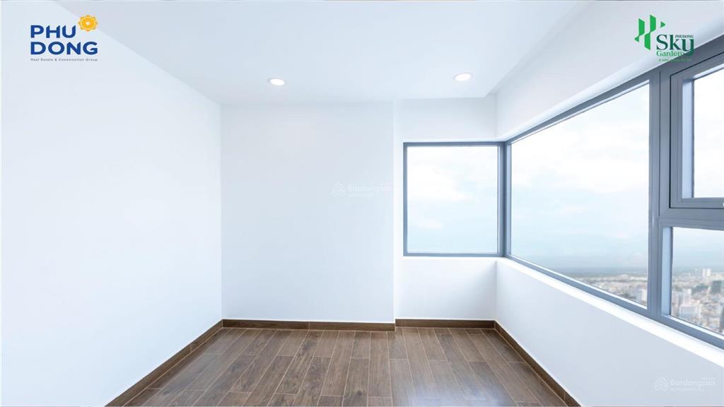 Cho thuê căn góc hiếm phú đông sky garden 72m2 chỉ 8,5 triệu/tháng