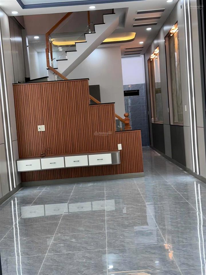 Hàng hiếm tại nguyễn thị chạy, p. dĩ an, tp. hcm giá 4,8 tỷ, dt 86,5 m2, 4pn, 2wc, 1 lầu