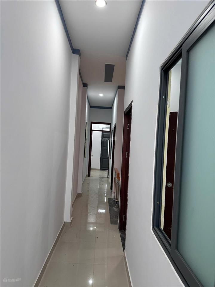 Hàng hiếm tại nguyễn thị chạy, p. dĩ an, tp. hcm giá 4,8 tỷ, dt 86,5 m2, 4pn, 2wc, 1 lầu