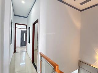 Hàng hiếm tại nguyễn thị chạy, p. dĩ an, tp. hcm giá 4,8 tỷ, dt 86,5 m2, 4pn, 2wc, 1 lầu