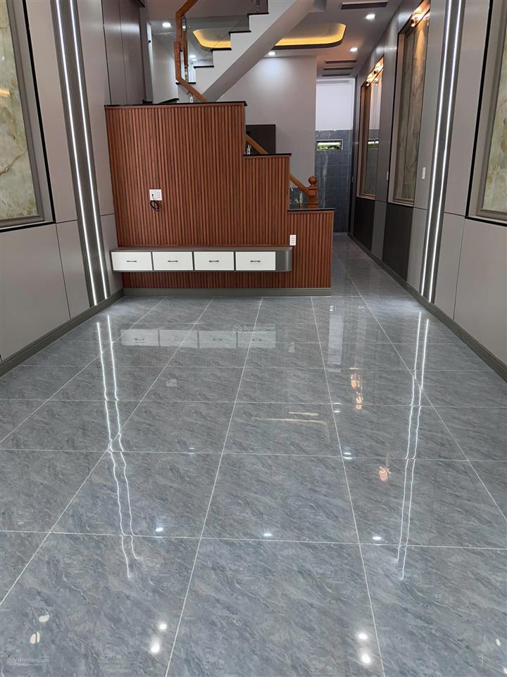 Hàng hiếm tại nguyễn thị chạy, p. dĩ an, tp. hcm giá 4,8 tỷ, dt 86,5 m2, 4pn, 2wc, 1 lầu