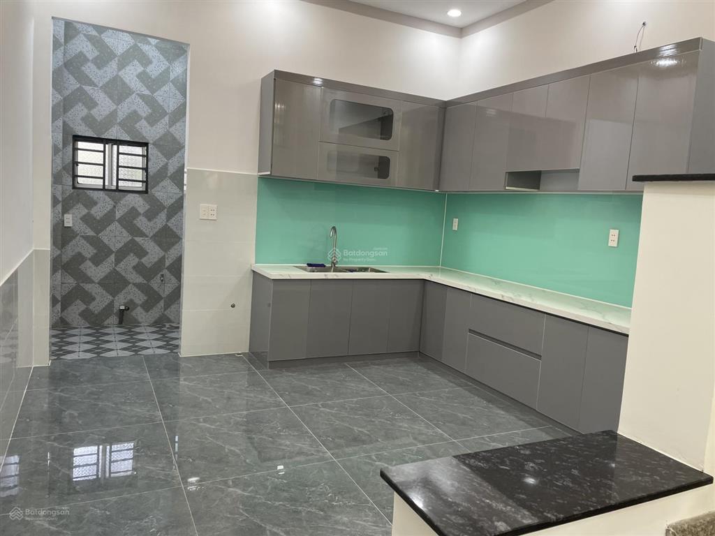 Chính chủ bán nhà đường nhựa buôn bán gần chợ ngã ba ông xã , đường đoàn thị kia