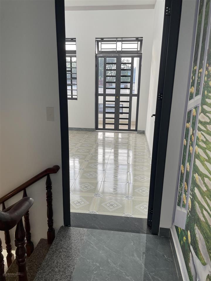 Chính chủ bán nhà đường nhựa buôn bán gần chợ ngã ba ông xã , đường đoàn thị kia