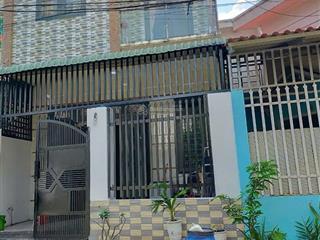 Bán nhà trệt lầu đường bê tông 6 m gần trung tâm y tế dĩ an