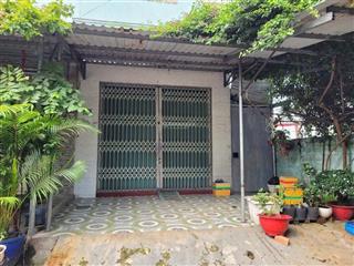 Bán nhà cấp 4 đường nhựa 7 m sát đường lê hồng phong , gần ngã tư chiêu liêu