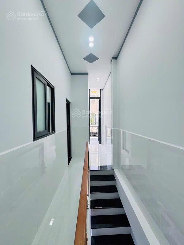 Bán nhà trệt lầu mới tinh sát trung tâm hành chính dĩ an, đường số 11 linh xuân thủ đức