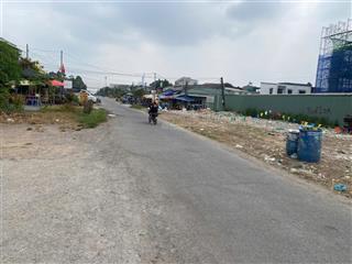 Bán lô đất giá ngộp mặt tiền đường ống nước dt 165,2 m (5x33) m sát quốc lộ 1 k kinh doanh