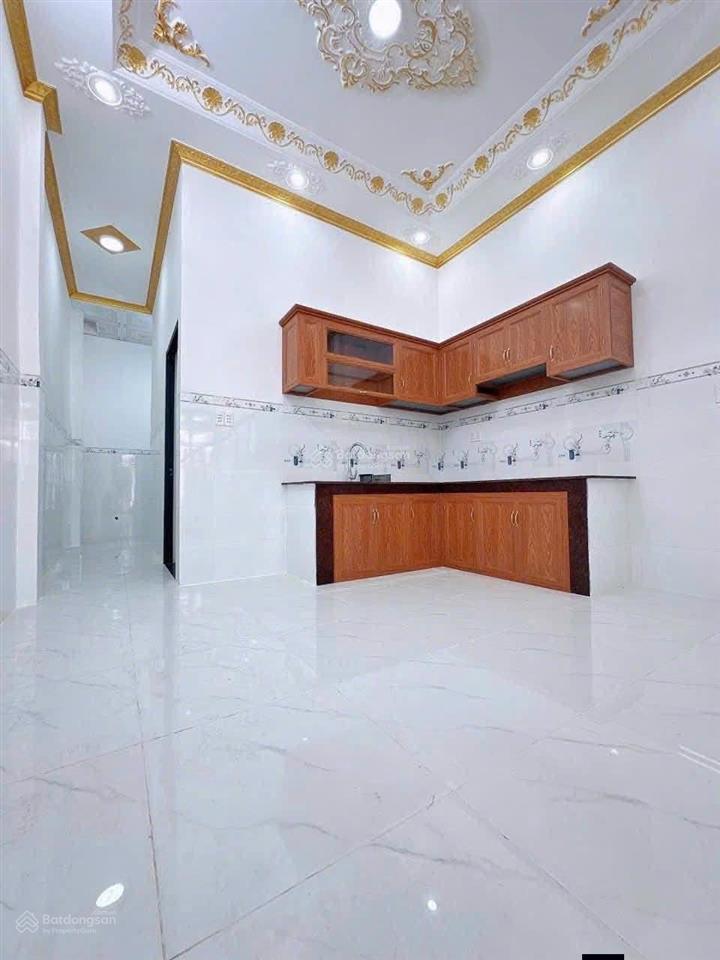 Bán nhà lầu trệt gần vincom dĩ an hẻm đường nguyễn du nhà mới tinh trệt lầu , hẻm xe hơi tới nhà