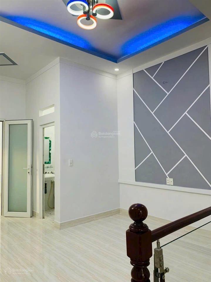 Chủ bán nhà trệt lầu sát trung tâm hành chính dĩ an , hẻm đường ngô văn sở gần đường nguyễn an ninh
