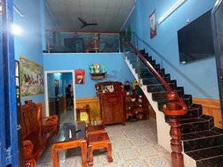 Chủ bán nhà gác đổ cách chợ dĩ an tầm 300 m , vị trí trung tâm của dĩ an