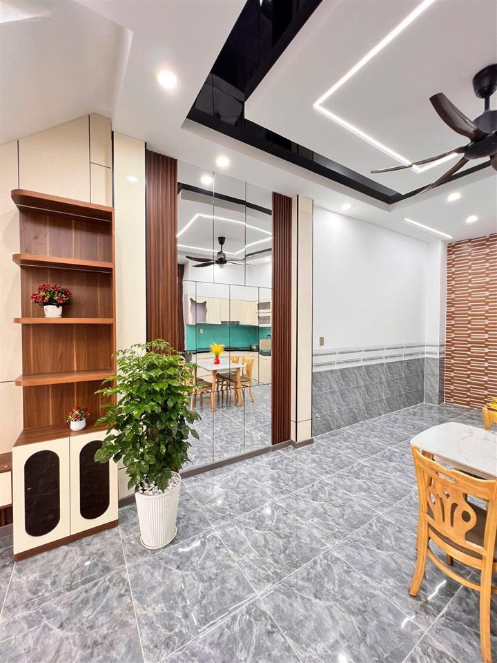 Bán nhà trệt lầu mới tinh gần chợ tân long, phường dĩ an, thành phố hồ chí minh
