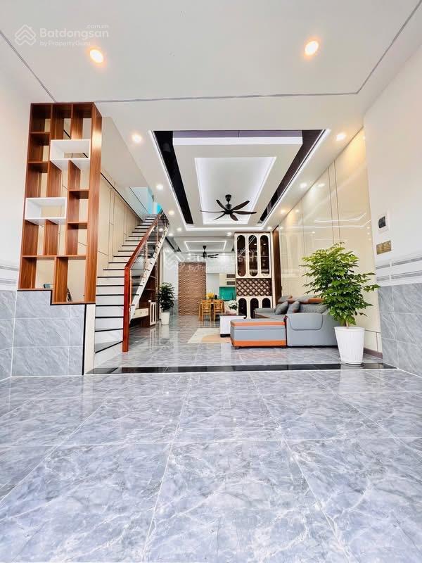 Bán nhà trệt lầu mới tinh gần chợ tân long, phường dĩ an, thành phố hồ chí minh