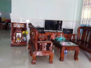Bán nhà cấp 4 gác đổ dt 109 m2 gần đường nguyễn an ninh, sát trung tâm hành chính gần chợ dĩ an