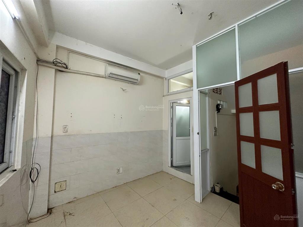 Cho thuê nhà trệt 3 lầu đường 3/2, quận 10, hồ chí minh