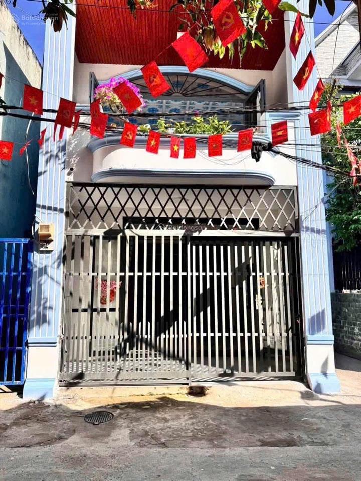 Bán nhà trệt lầu gần chợ dĩ an và cụm trường học dĩ an 123, vị trí trung tâm của dĩ an