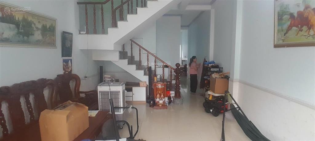 Cho thuê nhà trệt lầu đường 8 m cách siêu thị bigc (go) tầm 400m