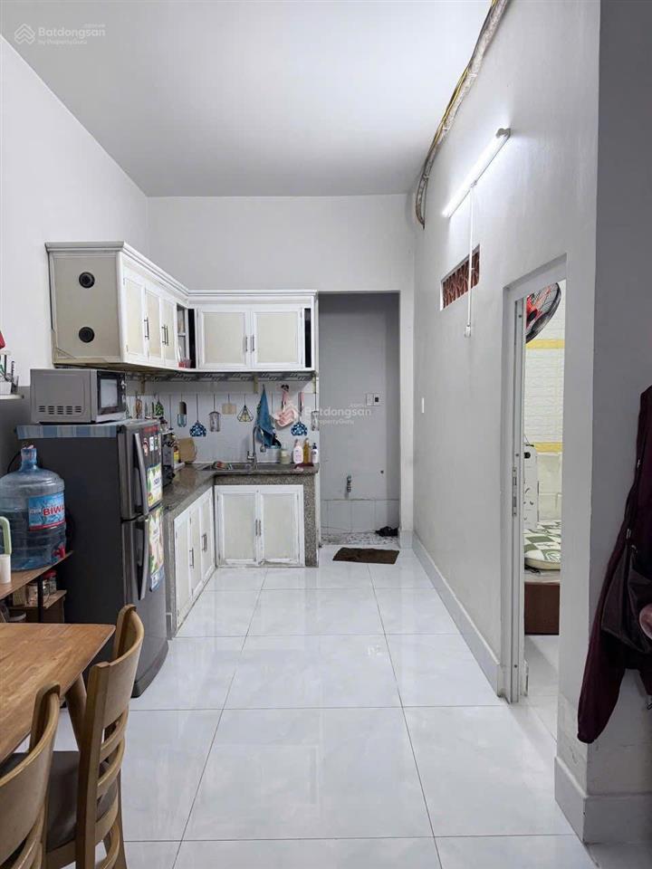 Bán nhà trệt lầu sát đường lê hồng phong, gần ngã ba cây điệp, dĩ an