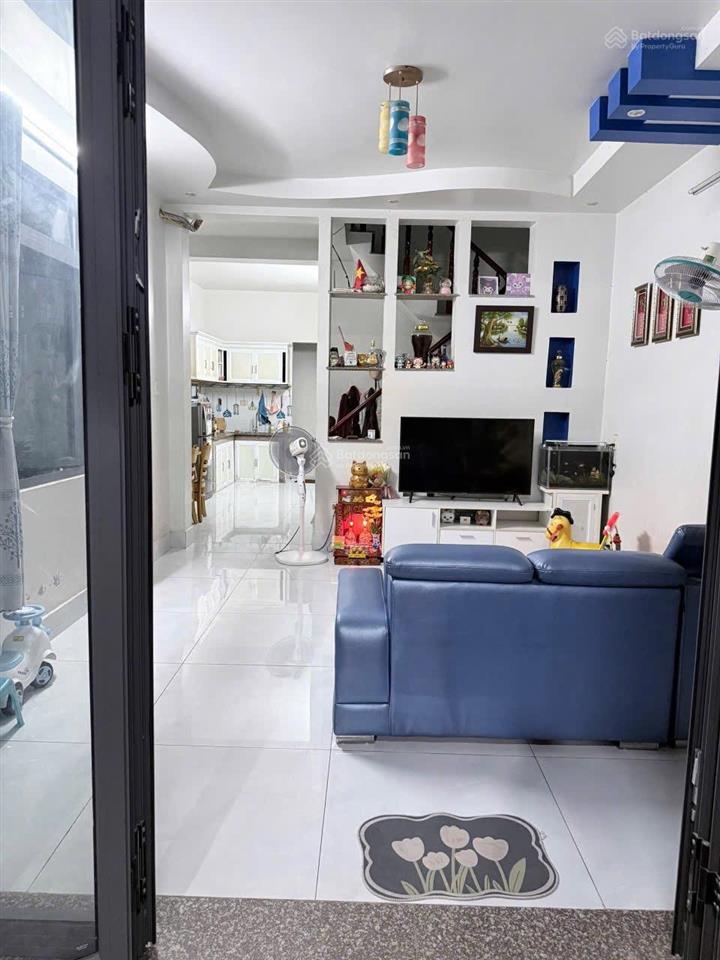 Bán nhà trệt lầu sát đường lê hồng phong, gần ngã ba cây điệp, dĩ an
