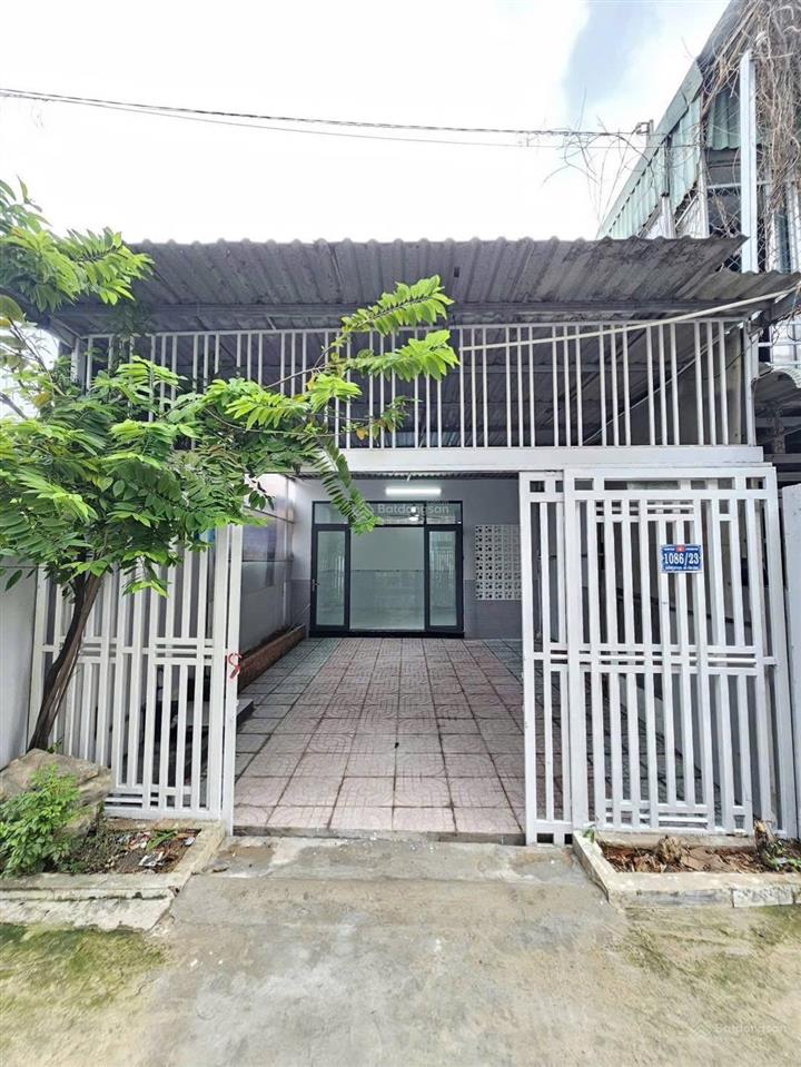 Bán nhà cấp 4 mới đẹp gần chợ đoàn thị kia dt 102 m2 ngang 4,7 m