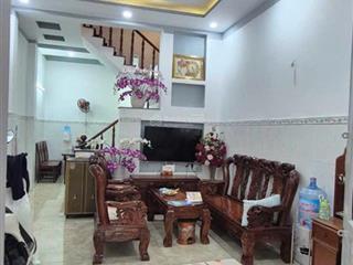 Bán nhà trệt lầu đường nhựa 10 m thông gần ngã tư 550, khu dân cư đông đúc