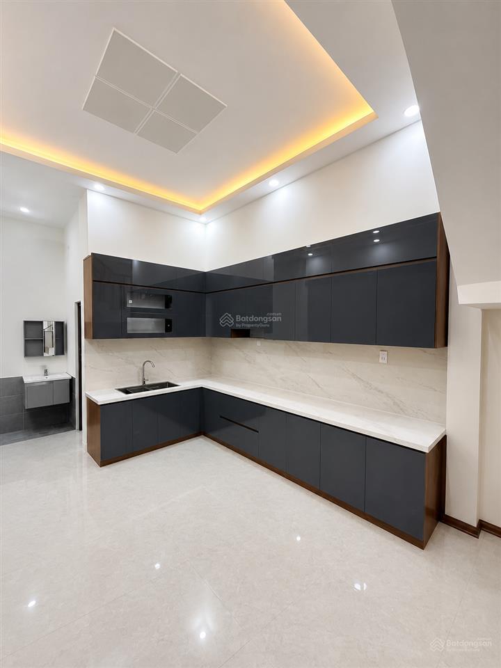Bán nhà trệt lầu gần đường trần hưng đạo, phường đông hòa, dĩ an