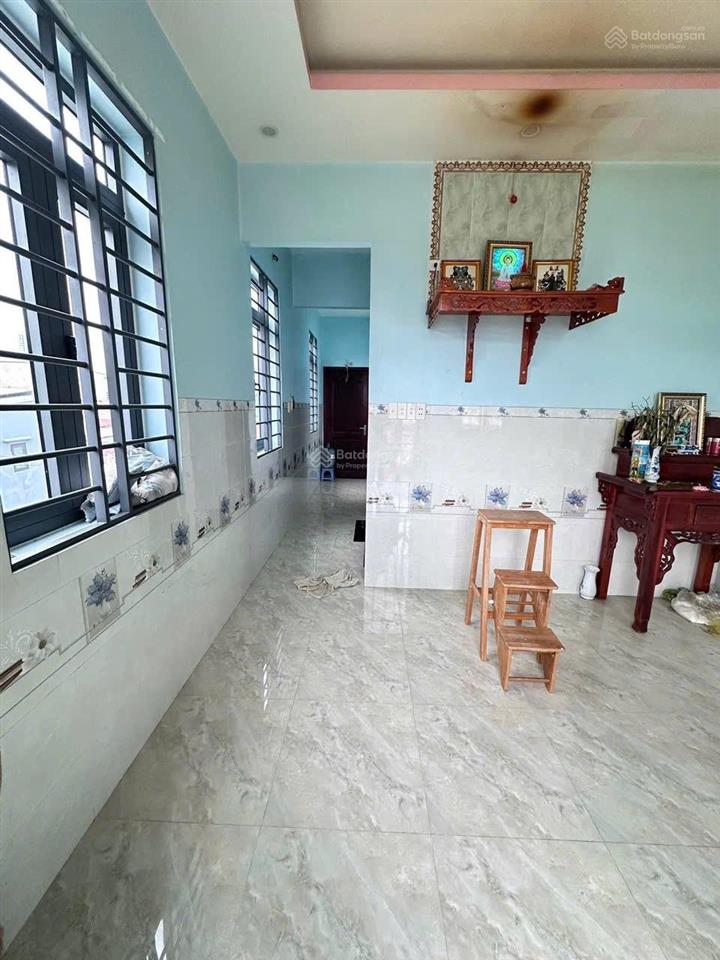 Bán nhà trệt lầu cách chợ dĩ an tầm 200 m, sát đường lý thường kiệt vào 30 m
