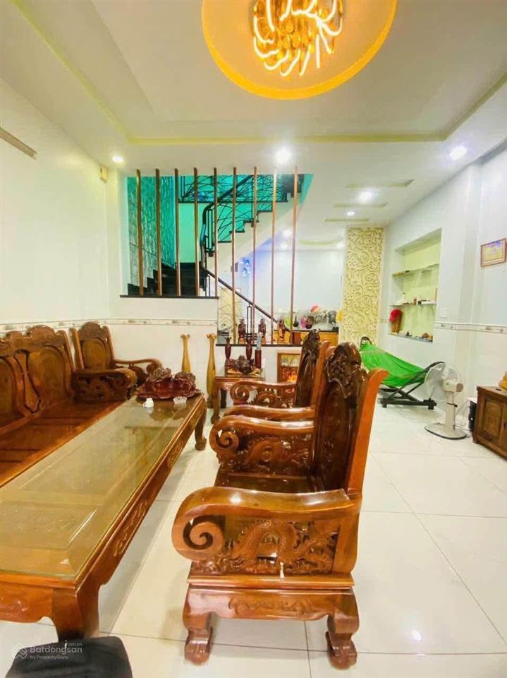 Bán nhà trệt lầu ngang 5m gần làng đại học quốc gia, tiện ích mọi thứ