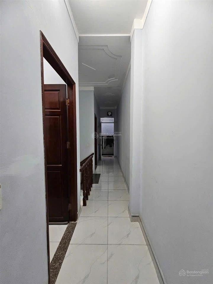 Bán nhà trệt lầu gần trường học đông hòa cấp 1,2 và hội trường đông hòa, đường nguyễn hữu cảnh