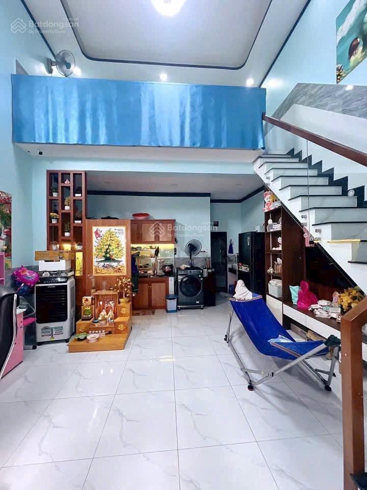 Bán nhà cấp 4 gác đổ gần ngã ba ông xã, chợ đoàn thị kia, đường nhựa 5 m