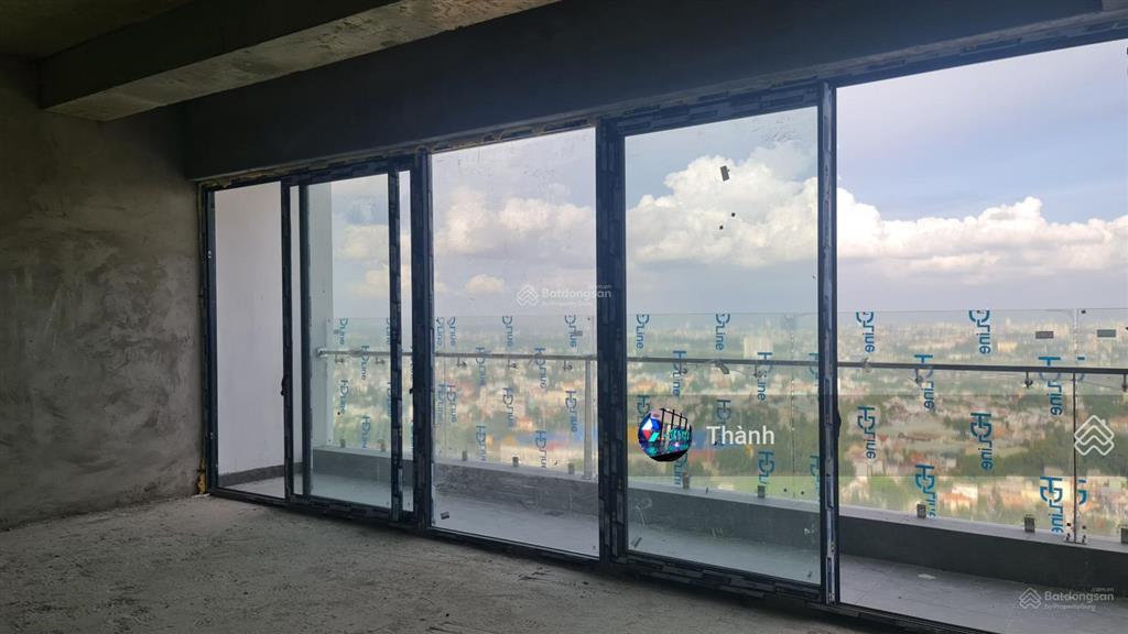 Bán penthouse c  skyview chánh nghĩa 3pn 3wc 158m2 tầng 34 + 35 sổ hồng riêng