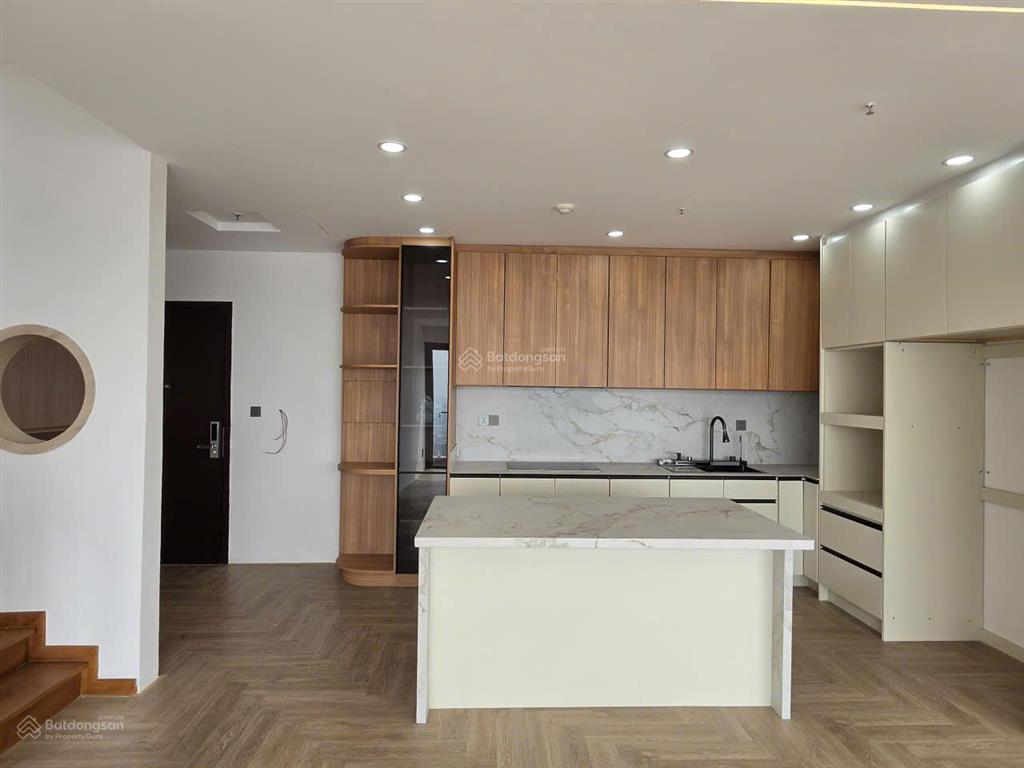 Cho thuê penthouse 1pn 2wc 140m2 thông tầng 34+35 chung cư cskyview chánh nghĩa