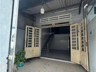 Chính chủ cần bán nhà trệt lửng. ở đông hoà. đường 4m thông. gần s.thị, chợ 500m. dt 62m. dài 16m