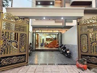 Bán nhà 1 trệt 2 tầng lầu mới hoàn thiện. 0908 956 *** đào gc