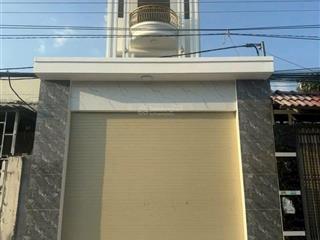 Chính chủ cần bán nhà mt 1 trệt 2 lầu ở đông hoà. kinh doanh sầm uất. nhộp nhịp. dt 104m. 4pn, 3wc