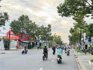 Bán nhà mặt tiền đường lê hồng phong. vị trí ngã ba cây đẹp